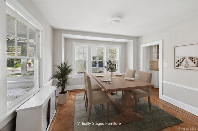 101 Harvard Avenue, Rockville Centre, NY 11570