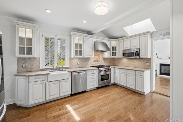 101 Harvard Avenue, Rockville Centre, NY 11570