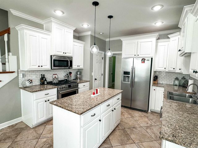 134 Mary Irene, Searcy, AR 72143