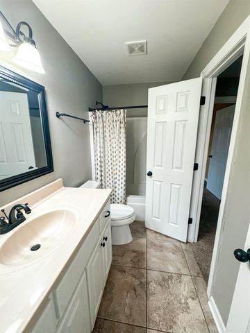 134 Mary Irene, Searcy, AR 72143