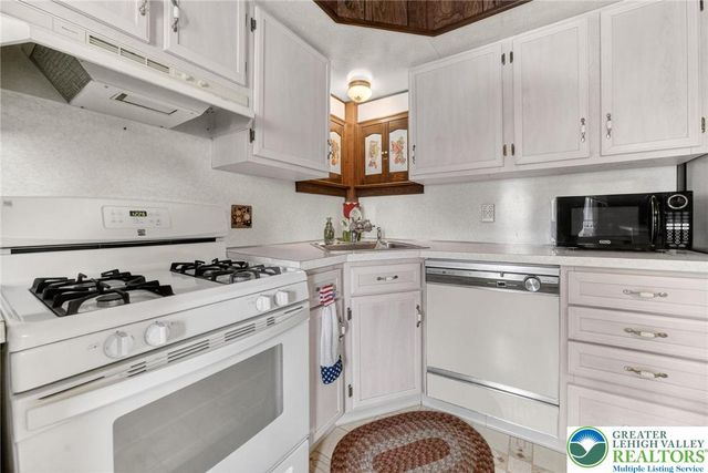 324 Limestone Street, Catasauqua Boro, PA 18032