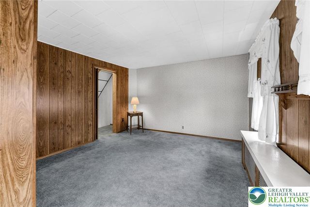 324 Limestone Street, Catasauqua Boro, PA 18032