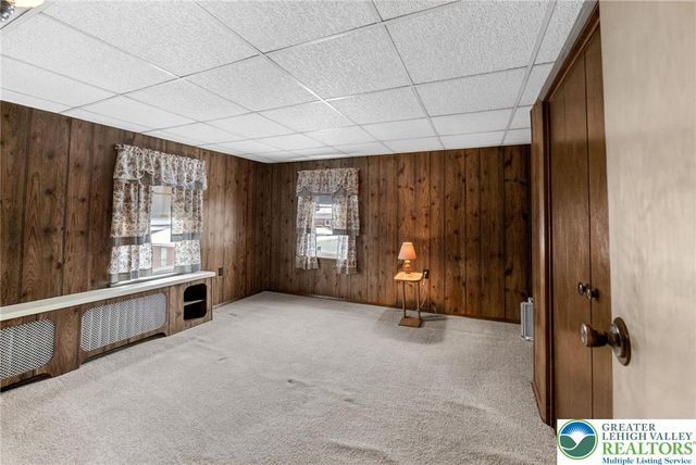 324 Limestone Street, Catasauqua Boro, PA 18032