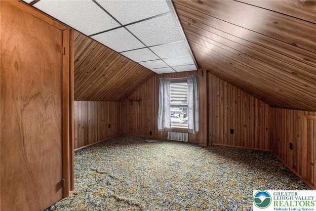 324 Limestone Street, Catasauqua Boro, PA 18032