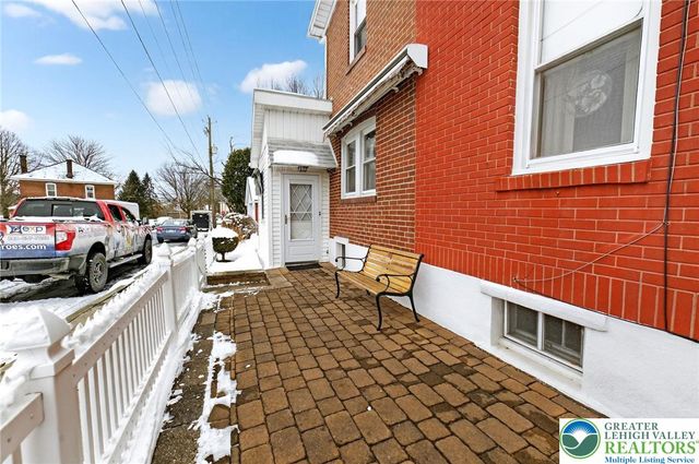 324 Limestone Street, Catasauqua Boro, PA 18032