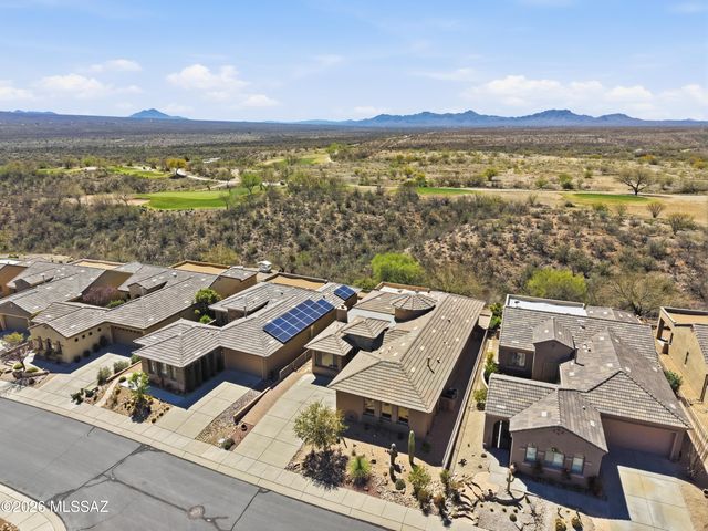 2109 W Escondido Canyon Drive, Green Valley, AZ 85622