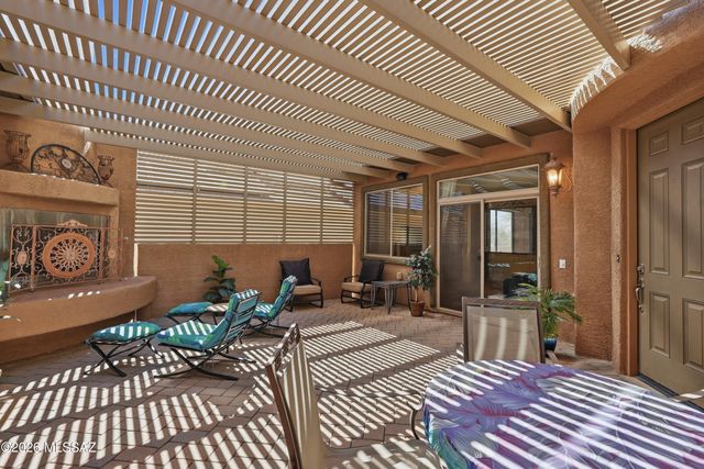 2109 W Escondido Canyon Drive, Green Valley, AZ 85622
