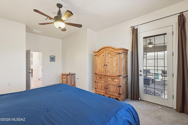 2109 W Escondido Canyon Drive, Green Valley, AZ 85622