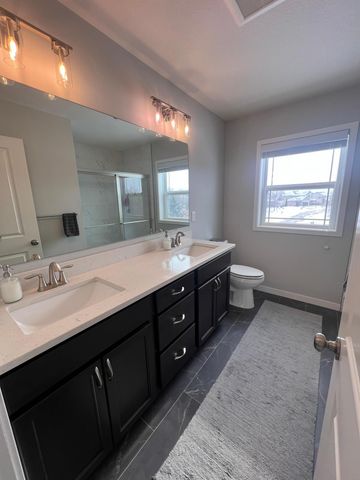 7123 148th Street W, Savage, MN 55378