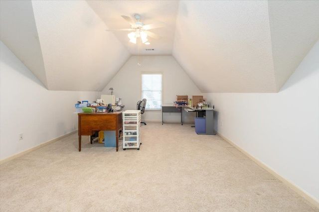 8923 RIVER KNOLL DR, Cordova, TN 38016