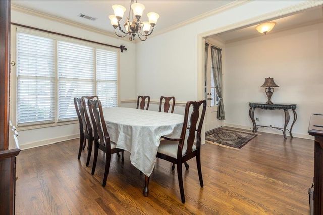 8923 RIVER KNOLL DR, Cordova, TN 38016