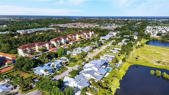 114 JEEPERS DR, Naples, FL 34112