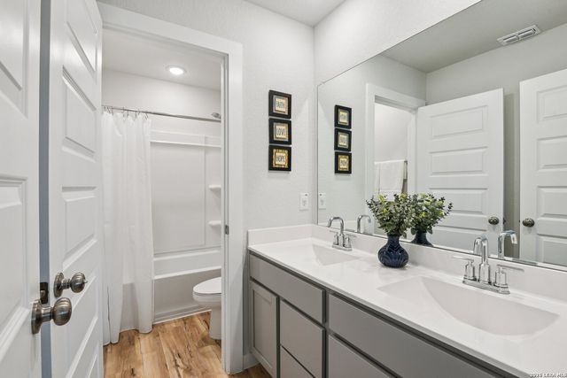 5703 Topaz Way, San Antonio, TX 78222