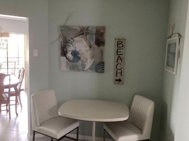 5851 Camino Del Sol 203, Boca Raton, FL 33433