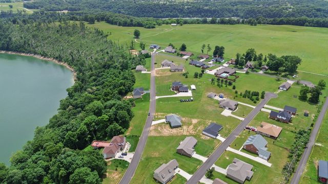 553 KNOLL Lane, Nancy, KY 42544