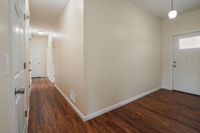 553 KNOLL Lane, Nancy, KY 42544