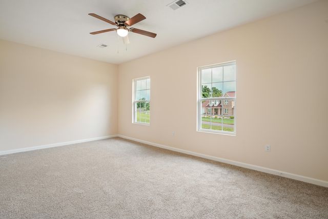 553 KNOLL Lane, Nancy, KY 42544