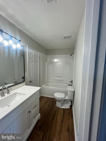 519 CLINT LN, Fredericksburg, VA 22405