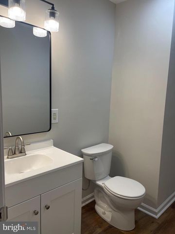 519 CLINT LN, Fredericksburg, VA 22405