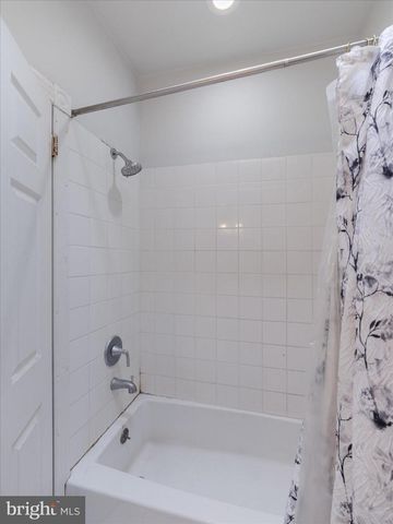 242 W BERKLEY, Philadelphia, PA 19144