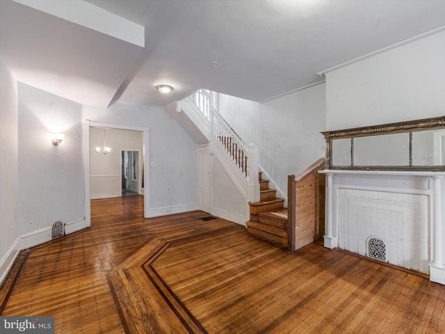242 W BERKLEY, Philadelphia, PA 19144