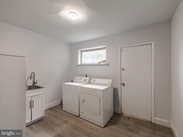 242 W BERKLEY, Philadelphia, PA 19144