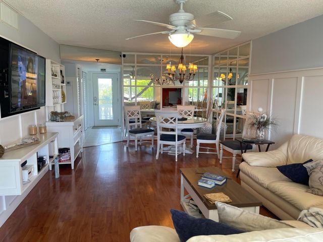 3508 SW Natura Boulevard 303, Deerfield Beach, FL 33441