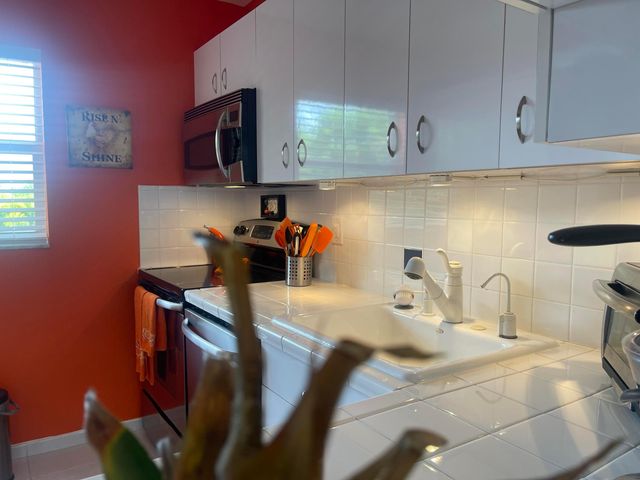 3508 SW Natura Boulevard 303, Deerfield Beach, FL 33441