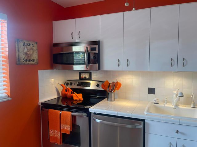 3508 SW Natura Boulevard 303, Deerfield Beach, FL 33441
