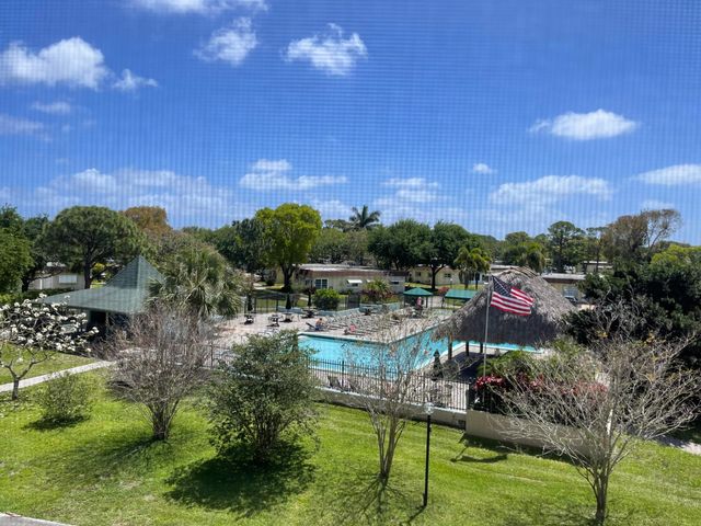 3508 SW Natura Boulevard 303, Deerfield Beach, FL 33441