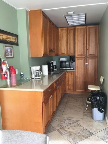 3508 SW Natura Boulevard 303, Deerfield Beach, FL 33441
