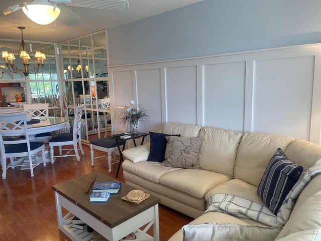 3508 SW Natura Boulevard 303, Deerfield Beach, FL 33441