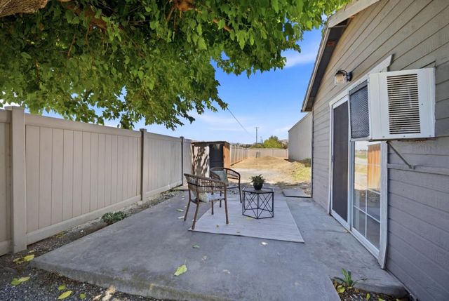 15600 Foothill Avenue, Morgan Hill, CA 95037