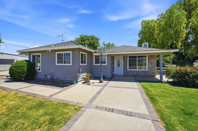 15600 Foothill Avenue, Morgan Hill, CA 95037