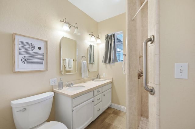 15600 Foothill Avenue, Morgan Hill, CA 95037
