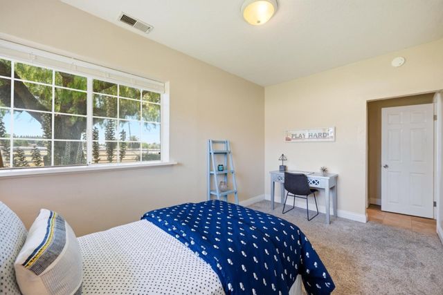 15600 Foothill Avenue, Morgan Hill, CA 95037