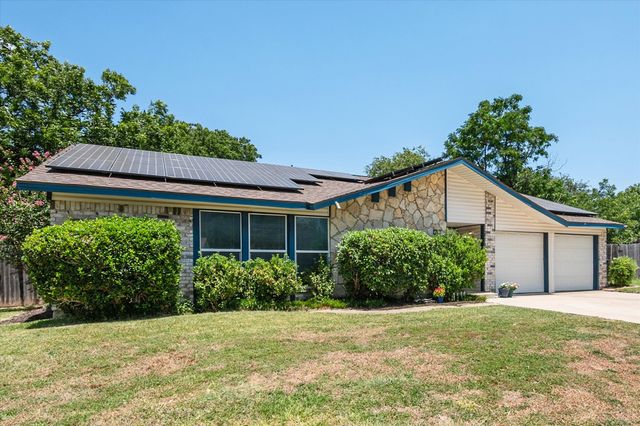 409 Colgate Court, Arlington, TX 76014