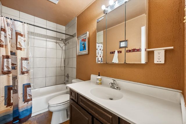 409 Colgate Court, Arlington, TX 76014