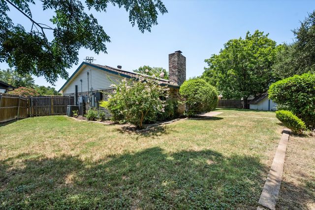 409 Colgate Court, Arlington, TX 76014