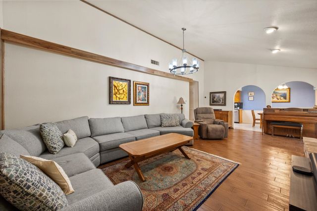 409 Colgate Court, Arlington, TX 76014
