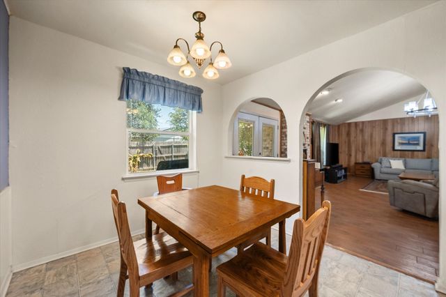 409 Colgate Court, Arlington, TX 76014