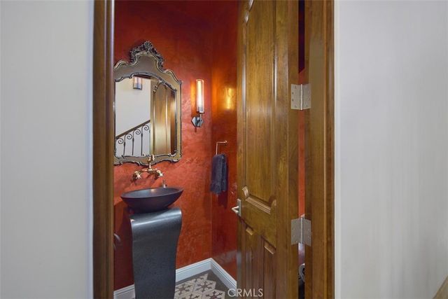 59 Copper Creek, Irvine, CA 92603