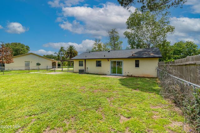 221 Cherrywood Lane, Edgewater, FL 32132