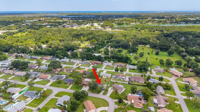 221 Cherrywood Lane, Edgewater, FL 32132