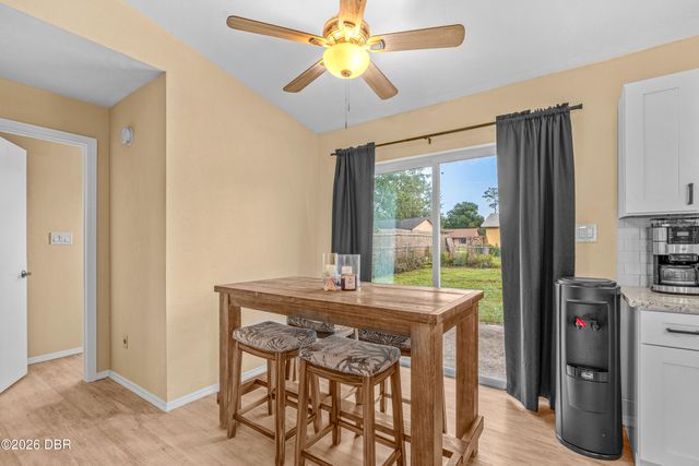 221 Cherrywood Lane, Edgewater, FL 32132