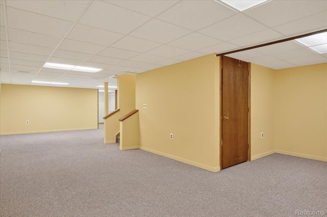 4364 S Meadow Drive, Waterford Charter Township, MI 48329