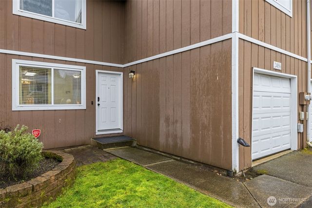 24856 145th Lane SE, Kent, WA 98042