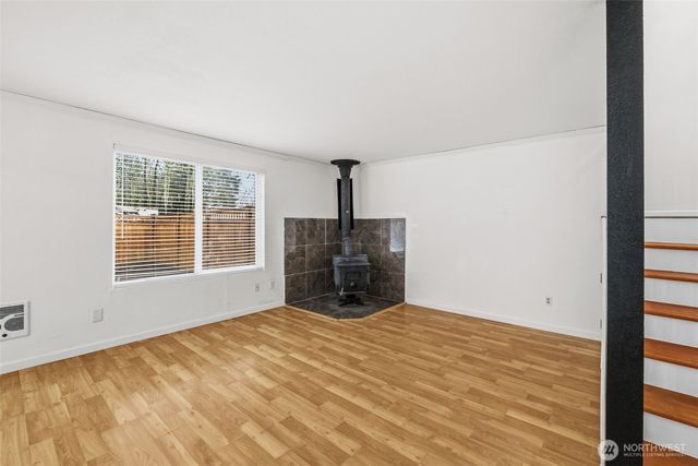 24856 145th Lane SE, Kent, WA 98042