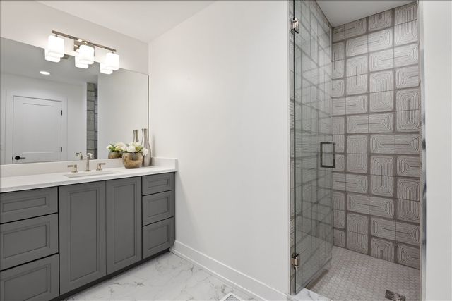 1445 Glenwood Avenue, Glenview, IL 60025
