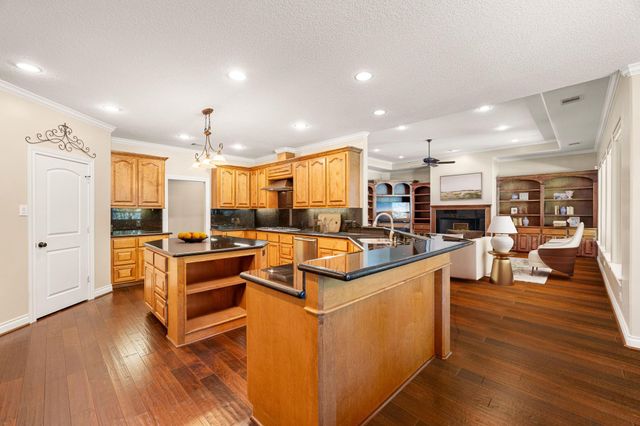 13506 Stagecoach Road, Magnolia, TX 77355